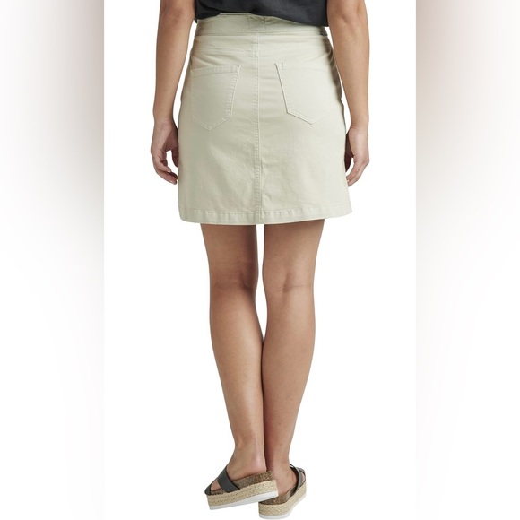 NWT Jag Jeans On The Go Mid Rise Skort Size 6 - Picture 3 of 7